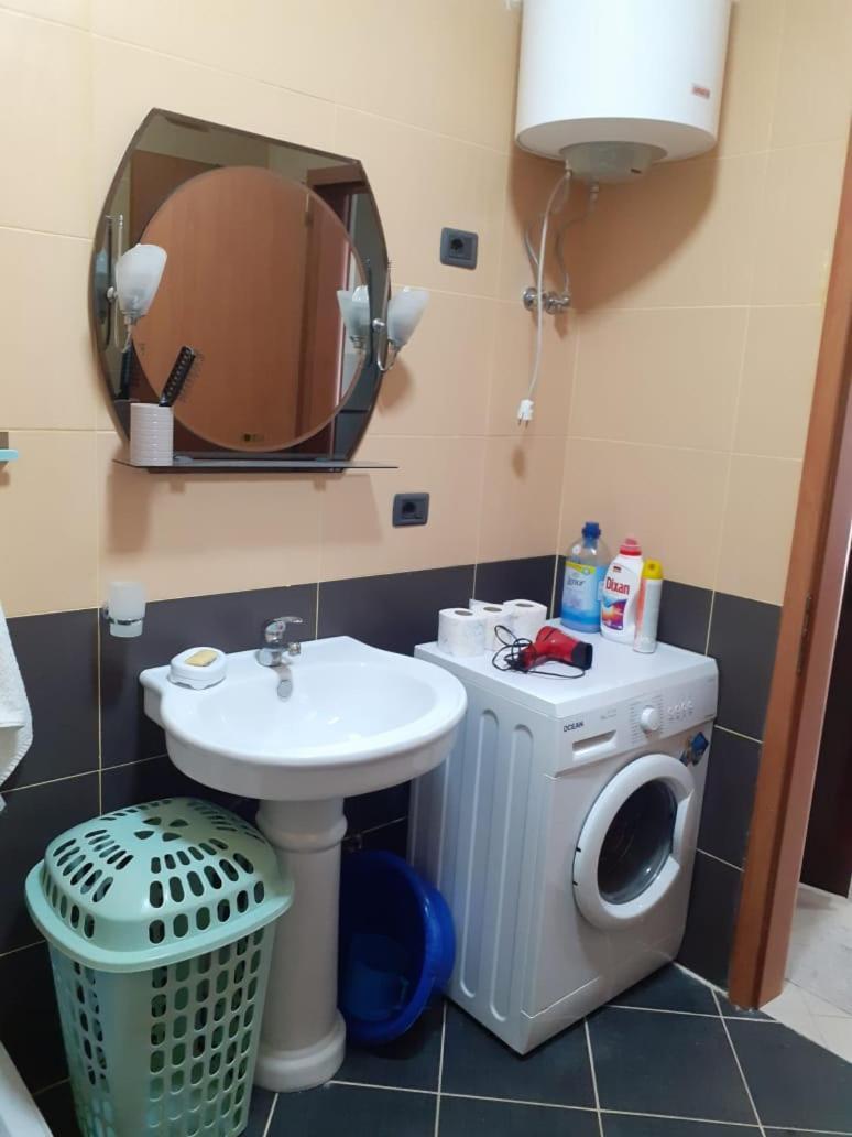 Ardo Apartament Durres Exterior photo
